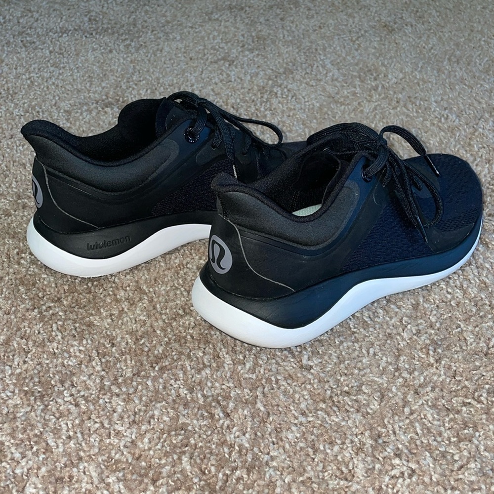 Lululemon Chargefeel workout shoes